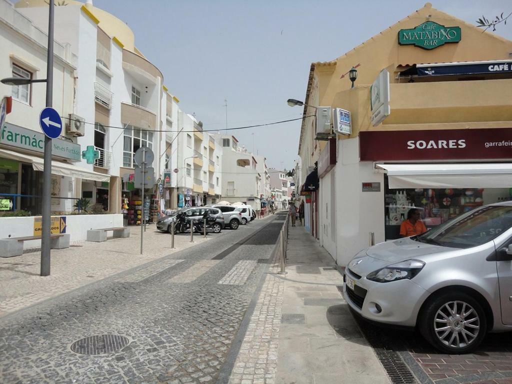 Apartamento Com Piscina Perto Da Praia Carvoeiro  Luaran gambar